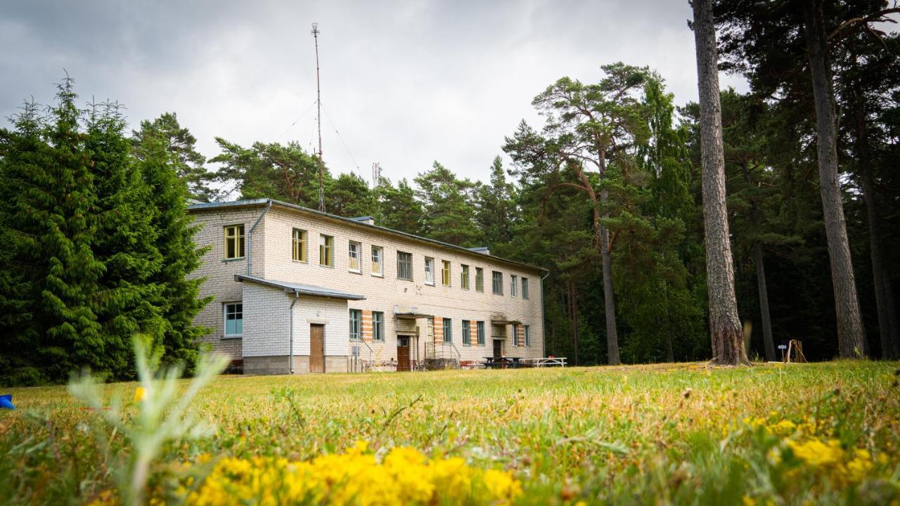 Military Base Camp Pavilosta Pāvilosta Kültér fotó